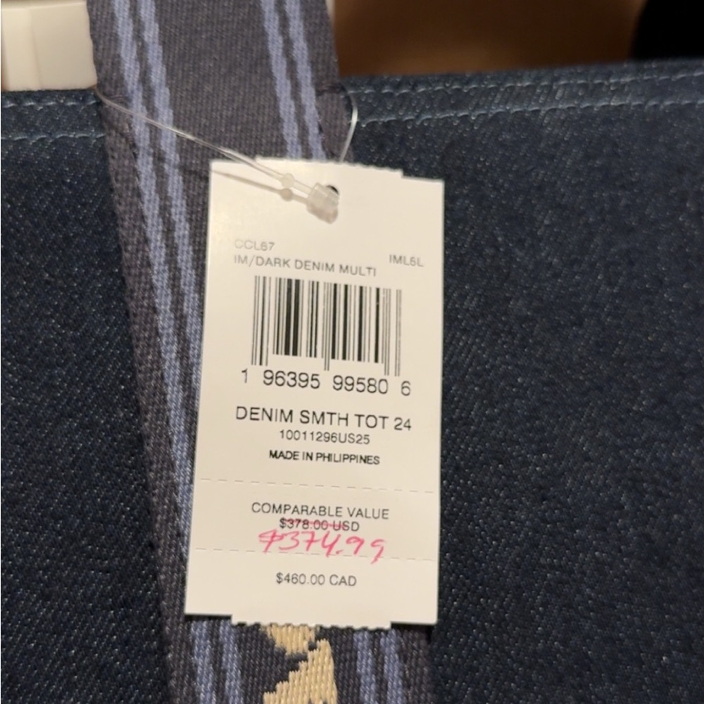 Smith Tote 24 in Denim with Coach logo handles - Picture 6 of 10